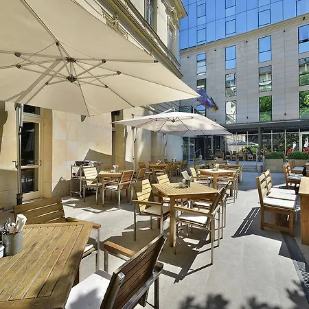 Loft Hotel 4*