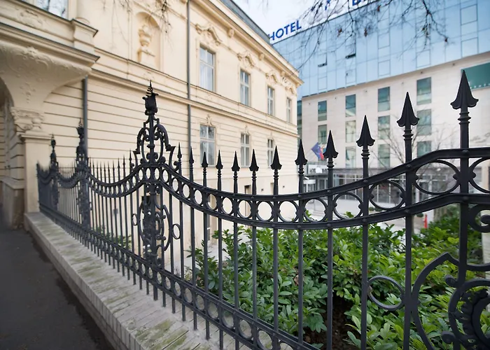 ロフト ブラティスラヴァ ブラチスラヴァ