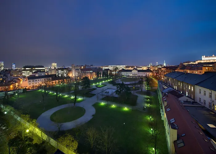 ロフト ブラティスラヴァ ホテル 4*