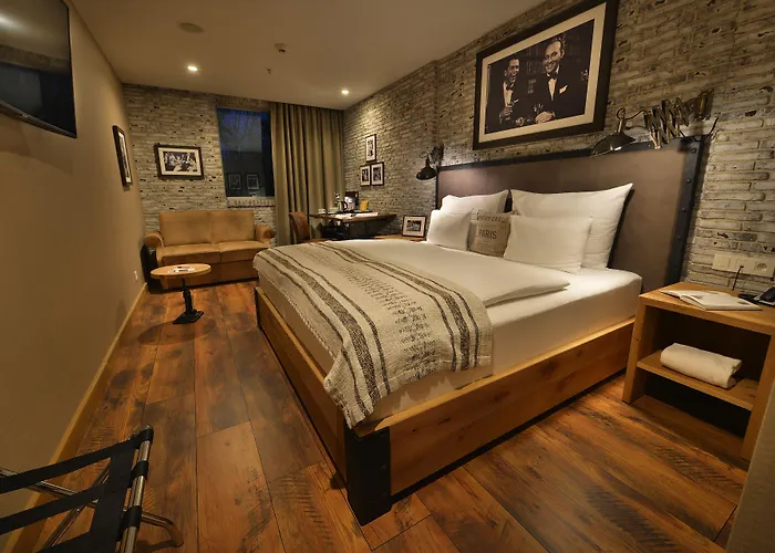 Loft 4* ברטיסלאבה