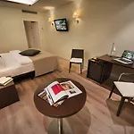 מלון Loft