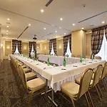 Loft מלון