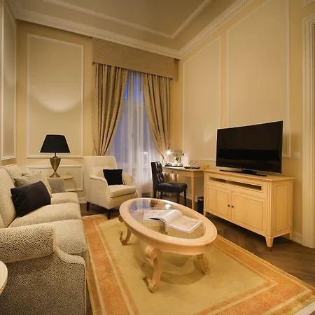 Hotel Loft 4*